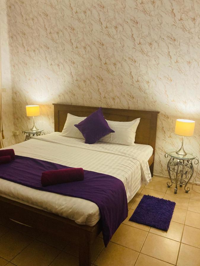 Hotel Helene Phuket