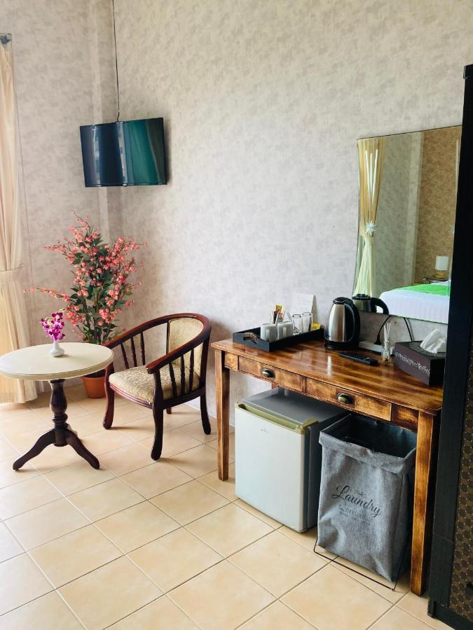 Helene Hotel